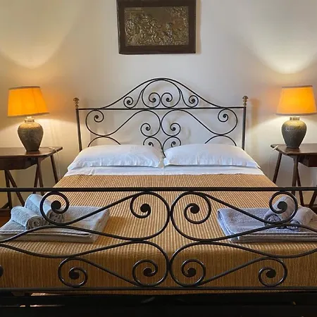 Palazzo Giordano Luxury Bed & Breakfast